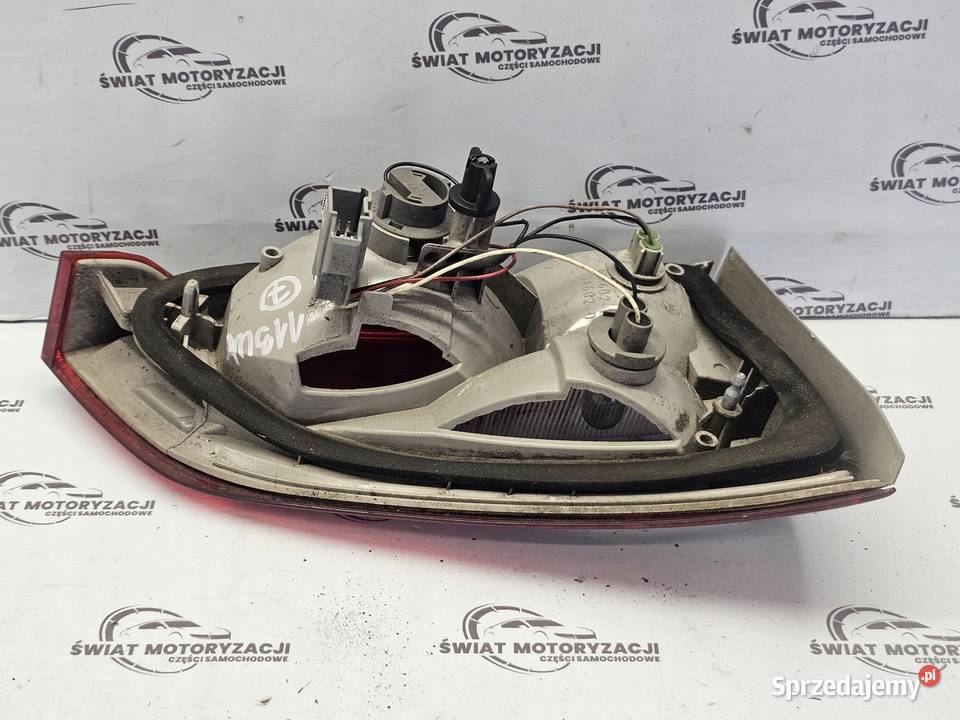 FORD FOCUS MK3 III 13r lampa prawa tył Lampy tylne Kielce
