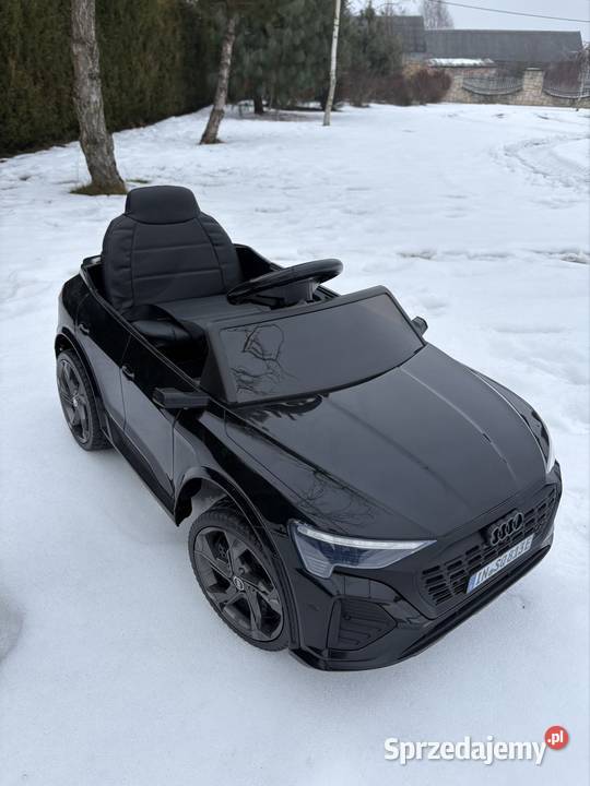 Elektryczny samochód Audi SQ8 na akumulator nowy świętokrzyskie Grabownica