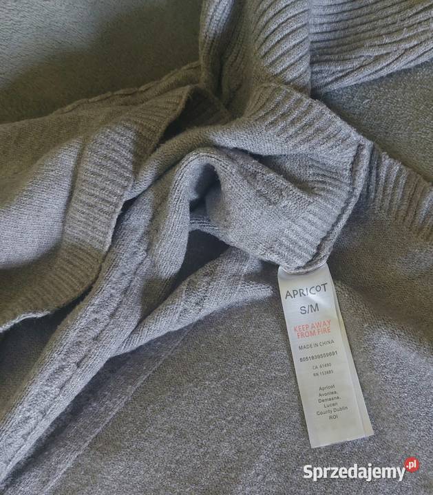 Sweter szary pelerynka lubelskie Józefów Roztoczański