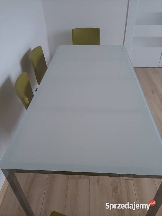 Stół i 6 krzeseł 80cm Meble Sochaczew