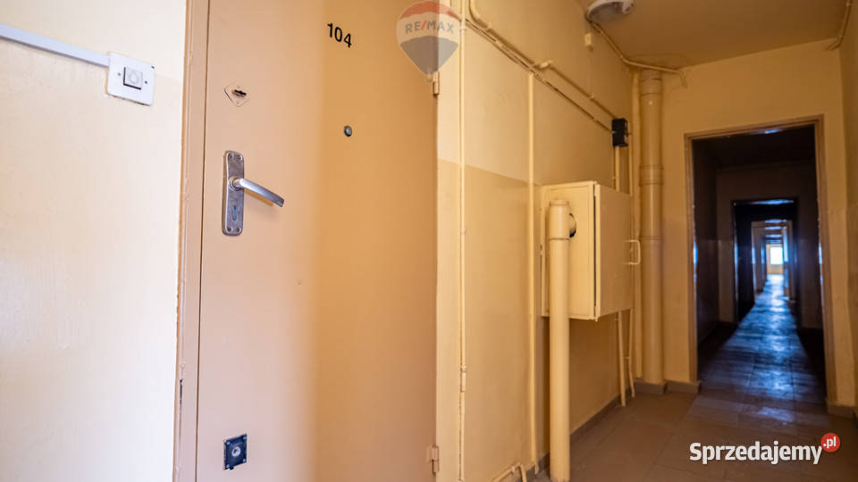 kawalerka do remontu w doskonałej lokalizacji Liczba pokoi 1 Łódź sprzedam