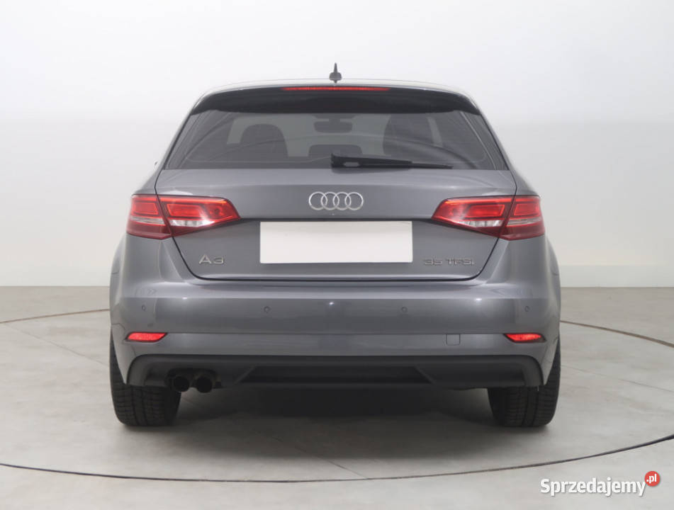 Audi A3 35 TFSI gniazdo USB Bielany Wrocławskie