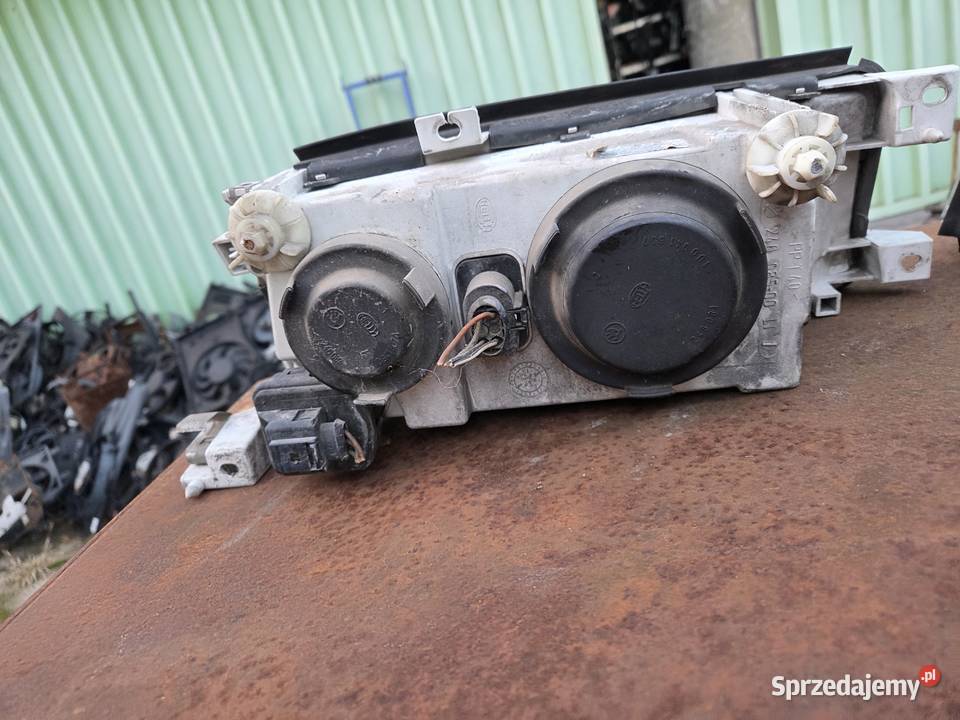 Lampy przednie Skoda Octavia 1 przedlift Łagów