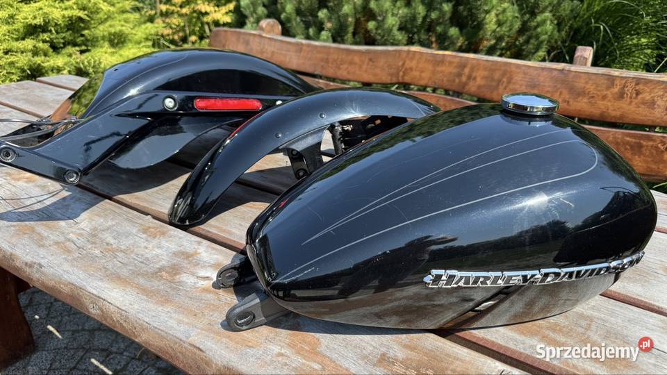 Zbiornik błotniki Harley Davidson Breakout Czeladź