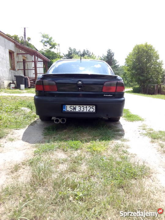 Opel omega bose