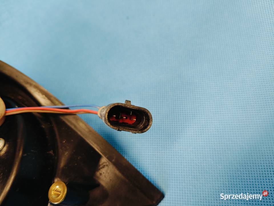 DEUTZ FAHR 5115 20R STAGE 5 TCD 36 LAMPA TYŁ warmińsko-mazurskie Stalewo