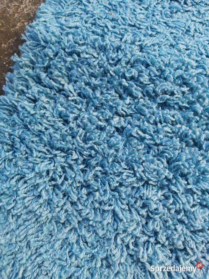 Blekitny dywan o wymiarach 195cmx133 Opole