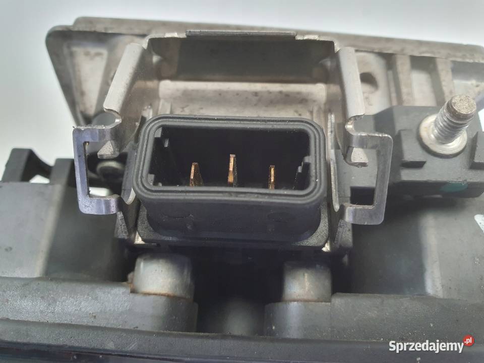 Audi A4 B5 18 20V CEWKA ZAPŁONOWA 058905105A Janów