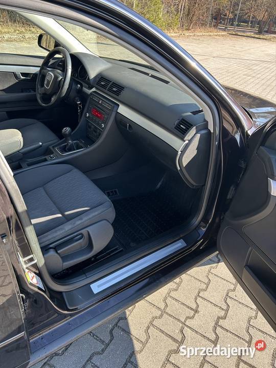 Piękne a4 b7 2008r lift 19 TDI AVANT SUPER STAN 288000km A4 świętokrzyskie sprzedam