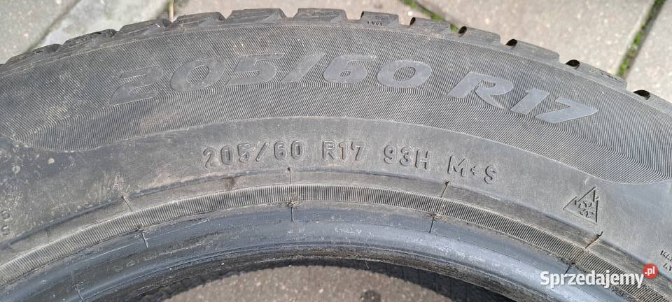 Opony zimowe 20560 R17 Pirelli Sotto Zero 3 Motoryzacja Białystok