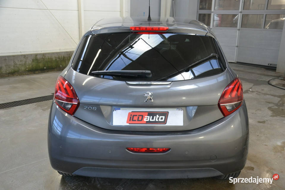 Peugeot 208 12 benzyna 82 klimatyzacja tablet szary sprzedam