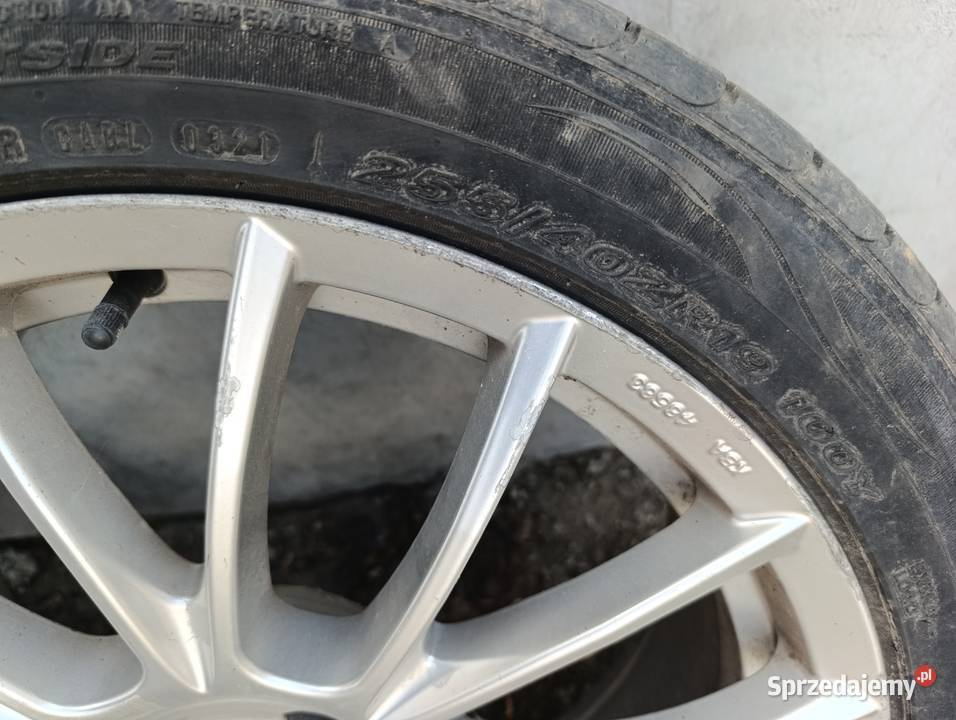 Alufelgi r19 z oponami BMW e60 Średnica 19" Koło