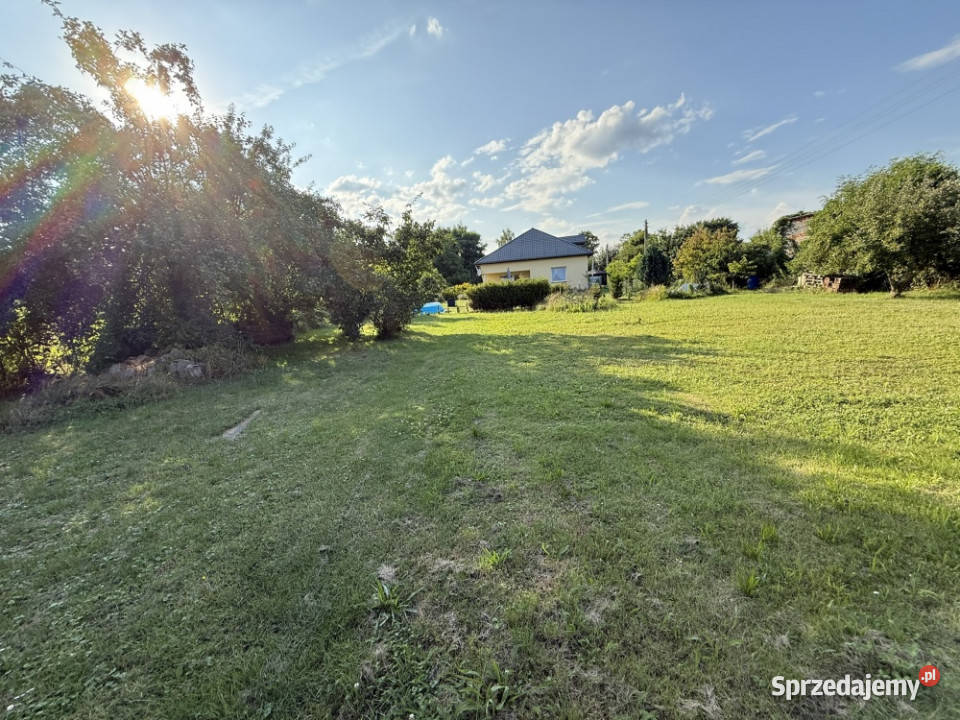 Mokry Dwór działka 225a z domem i budynkami gosp dolnośląskie sprzedam