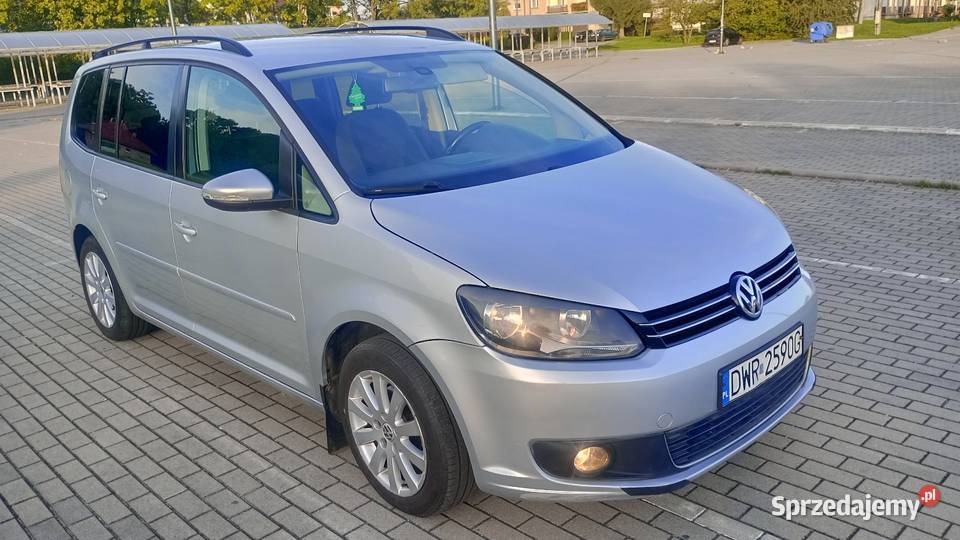 VW Touran automatyczna skrzynia 7 biegowa DSG Rok produkcji 2011 Paczków sprzedam