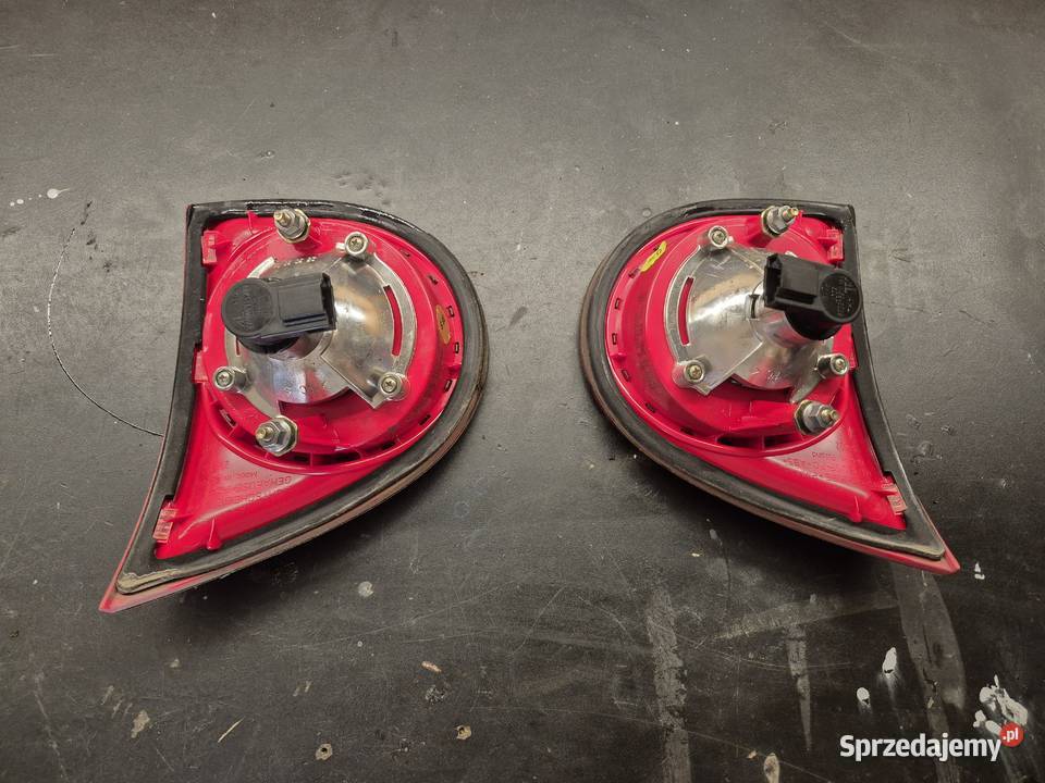 Lampy tylne klapy golf v lampa prawalewa vw golf opolskie Dobrodzień