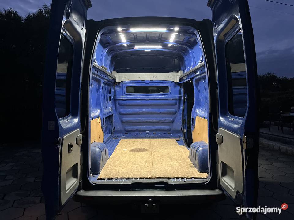 Renault Trafic L2H2 19 dCi 100 klima hak Wodzisław Śląski