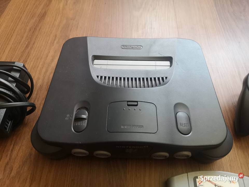 NINTENDO 64 konsolka 2 pady 3 Gry itp małopolskie Skomielna Biała sprzedam