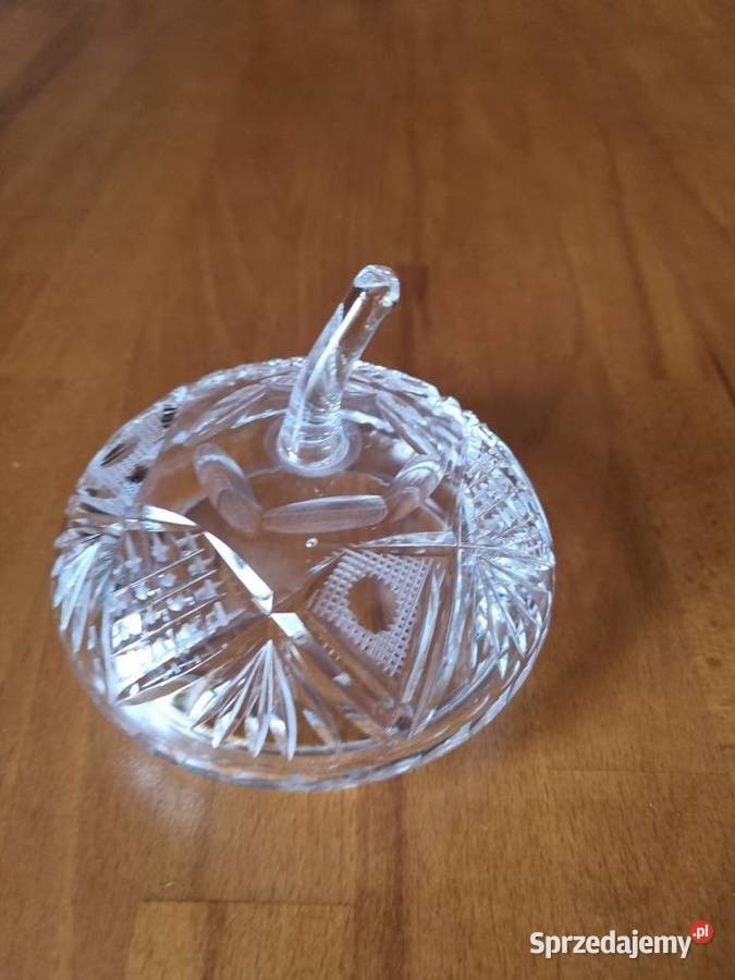 Kryształowa pokrywka Warszawa