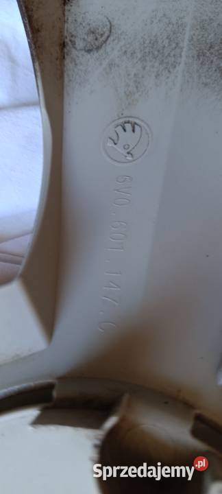 SKODA kołpak 6V0601147C