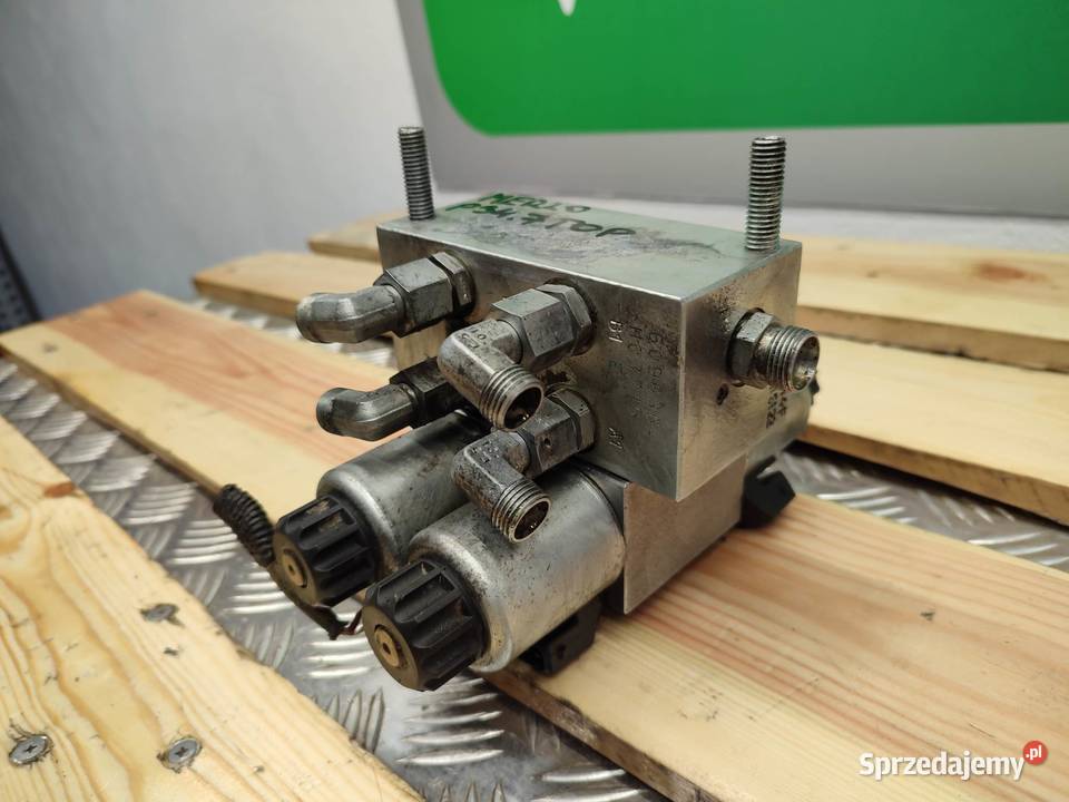 Blok hydrauliczny Merlo P 347 TOP E6090014F Pozostałe