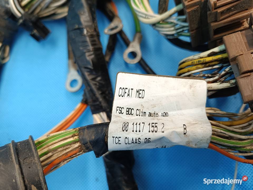 CLAAS AXION 810850 CMATIC A31 WIĄZKA KABINY Stalewo