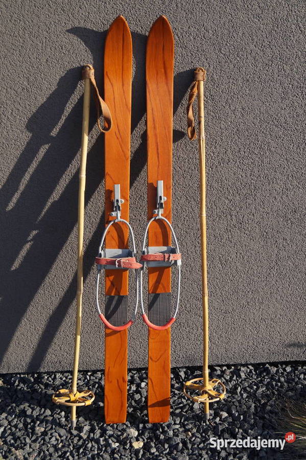 Stare narty drewniane 110 kijki w komplecie Pruchnik
