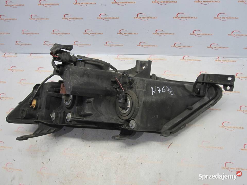 OUTLANDER II 08r lampa prawa przód ANGLIK