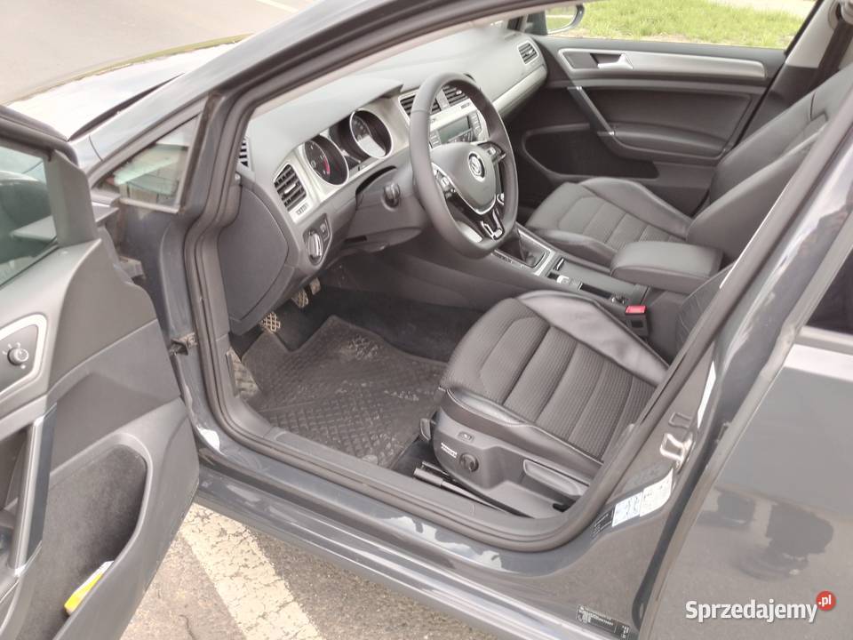 Sprzedam VW golf 7 16tdi serwisowany zadbany w ABS Oświęcim