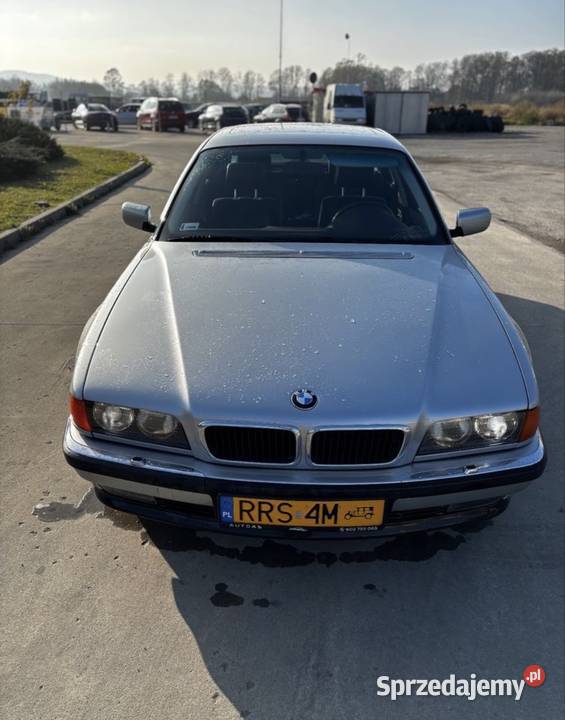 BMW e38 740i 235000km Sędziszów Małopolski