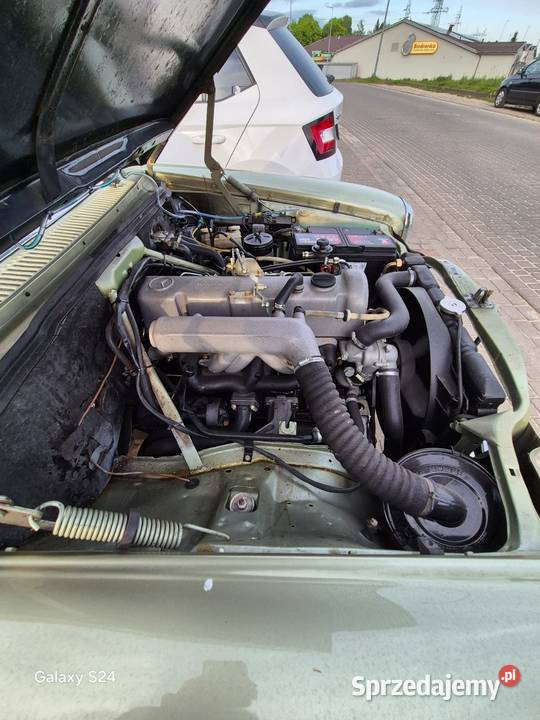 Mercedes W115 240D 30 diesel Mercedes-Benz Gdynia sprzedam