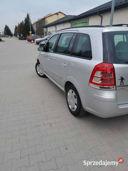 Opel Zafira 18 benzyna Zafira Osiek sprzedam