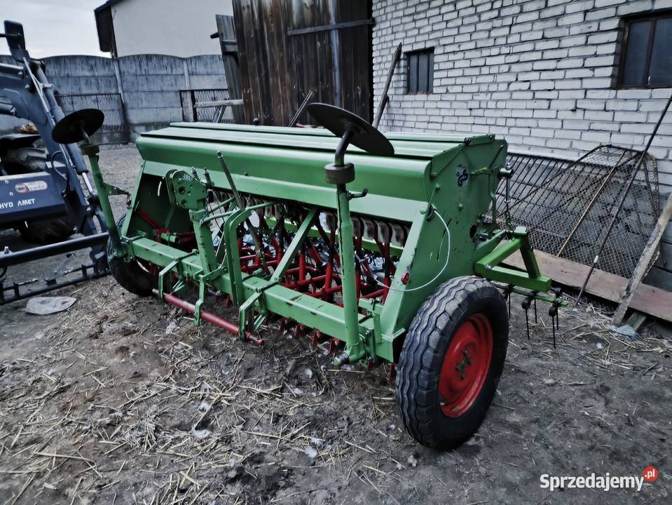 Siewnik zbożowy Hassia 25m ścieżki nieuszkodzony Grabiec sprzedam