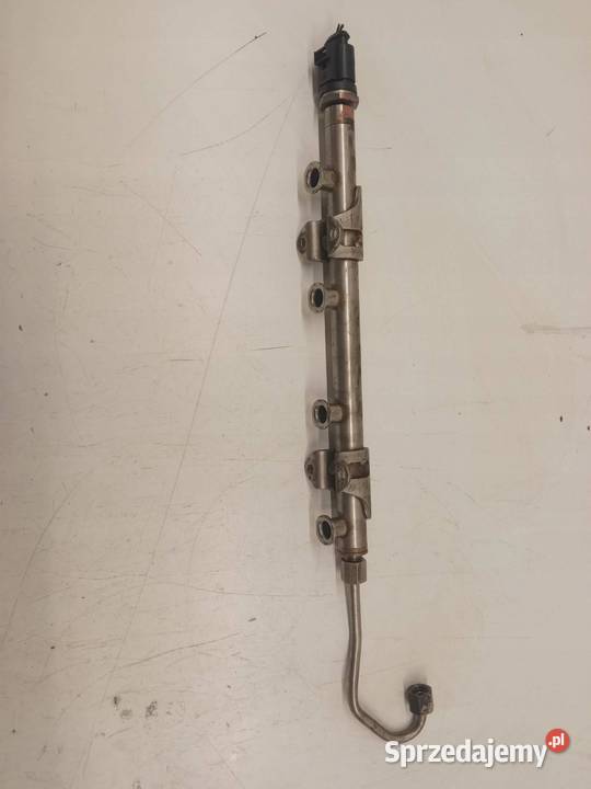 LISTWA WTRYSKOWA 04E133320D 110R000123CKV42 12