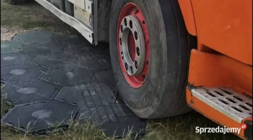 Tymczasowe drogi z płyt modułowych Blachownia