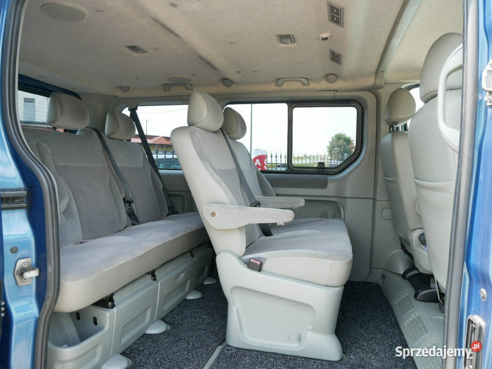 Opel Vivaro 25 CDTI 135 Tour 7 Osób VAT 23 ABS