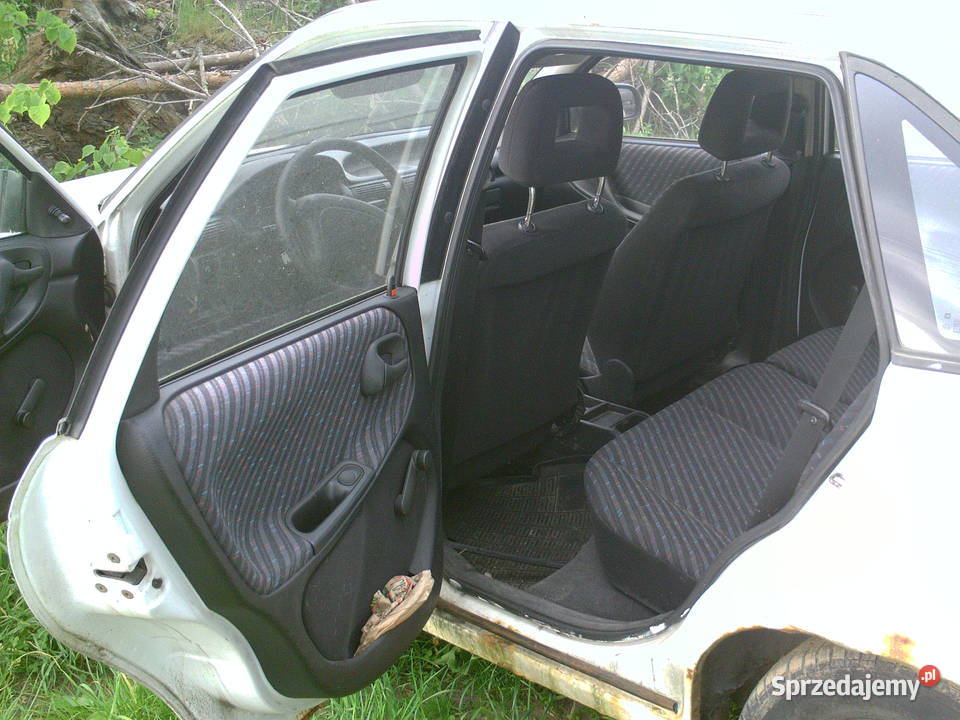 Opel astra f na czesciwnetrze itp 14 16 17 i