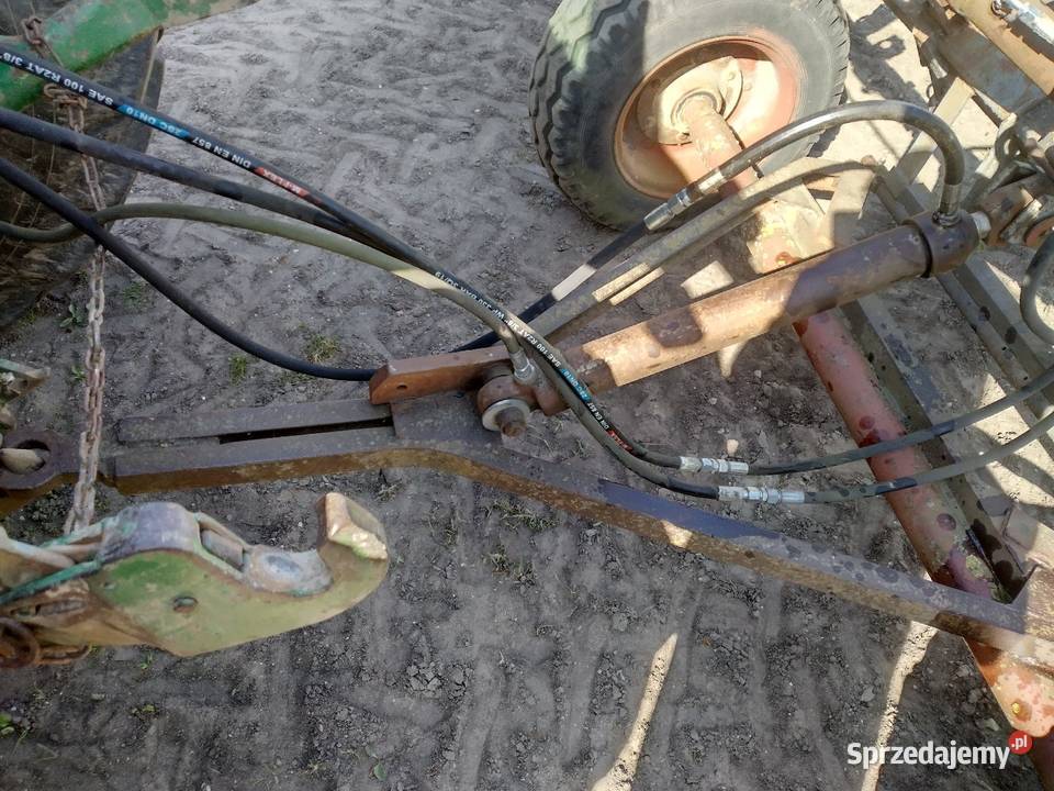 Brony 5 hydrauliczne składane 2 sztuki Stryjewo Wielkie
