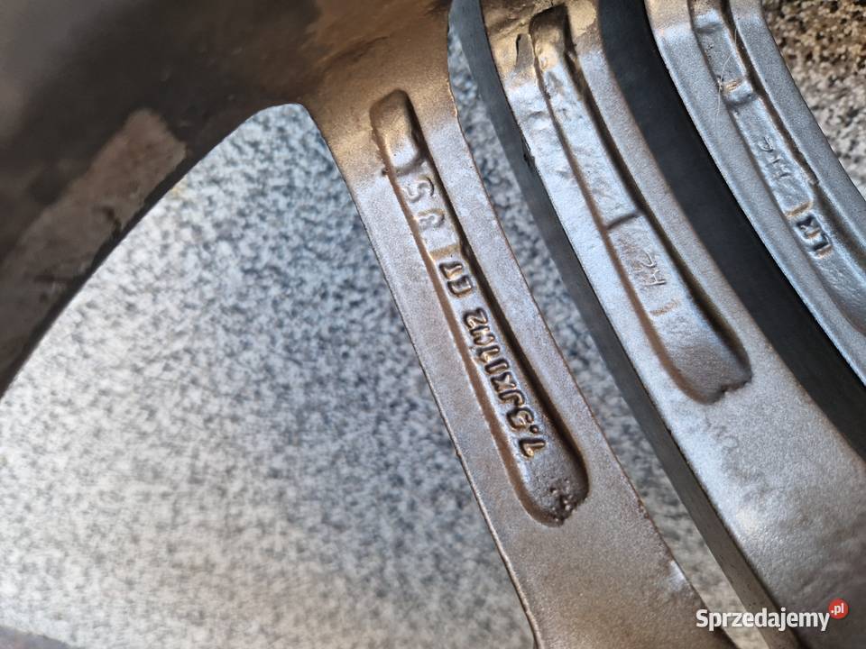 Felgi Koła VW Passat Audi A3 A4 Skoda Seat 17 Pińczów