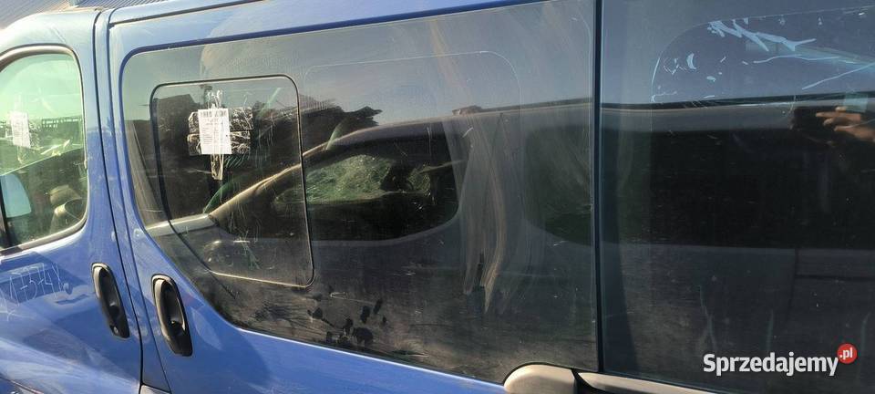 DRZWI PRZESUWNE LEWE RENAULT TRAFIC II Pozostałe Lipno