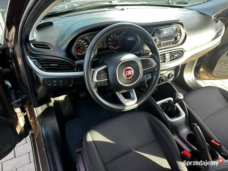 Fiat Tipo Polski Salon Czujniki Klimatyzacja możliwa zamiana sprzedam