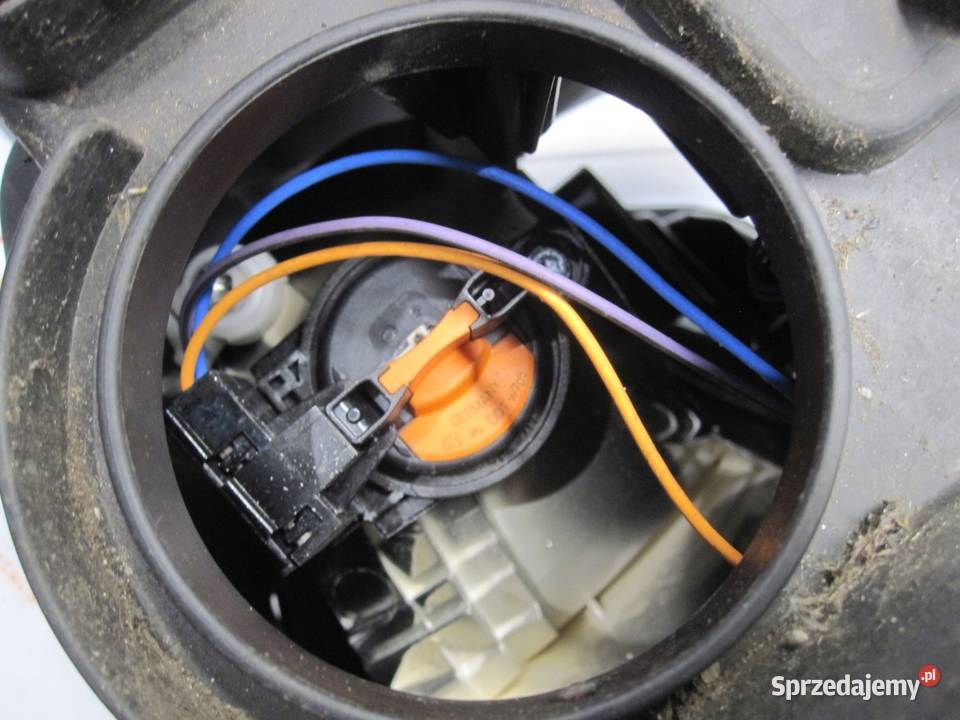 FORD TRANSIT 18r lampa lewa przód GK3113W030AA świętokrzyskie Kielce