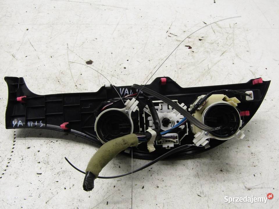 PANEL KLIMATYZACJI NAWIEWU TOYOTA YARIS III LIFT