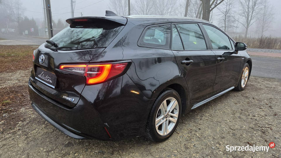 Toyota Corolla 18 HSD FVat 23 Ast Parkowani Otwock Mały