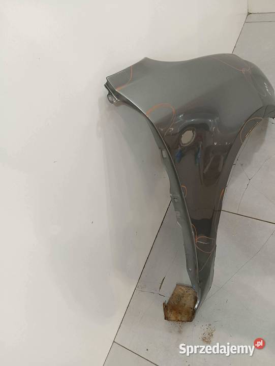 BŁOTNIK PRAWY PRZÓD ZCD MK6 Suzuki Swift IV