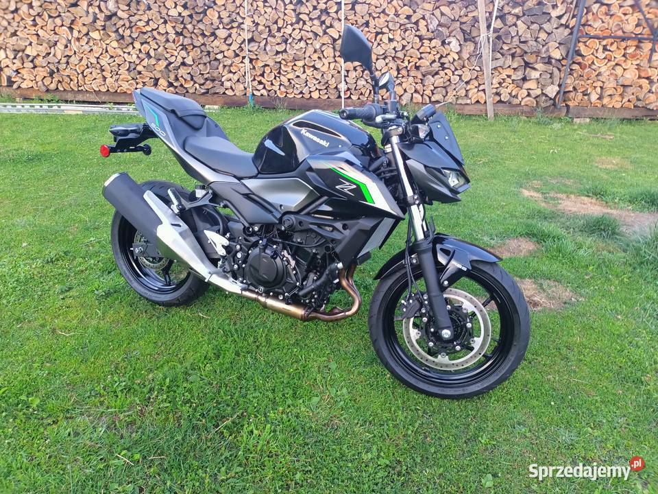 Kawasaki Z 500 stan salonowy 12345km