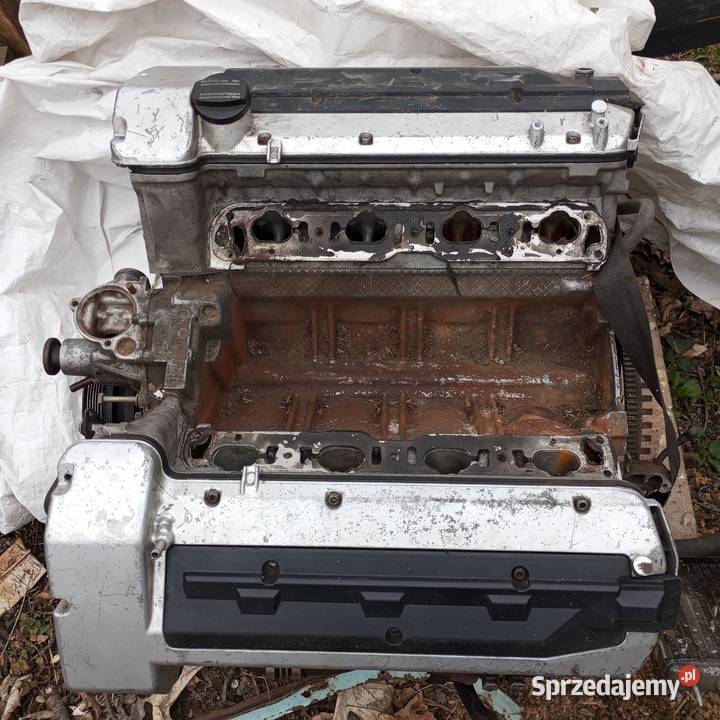 Silnik 42 benzyna 279 MercedesBenz 4199cm3