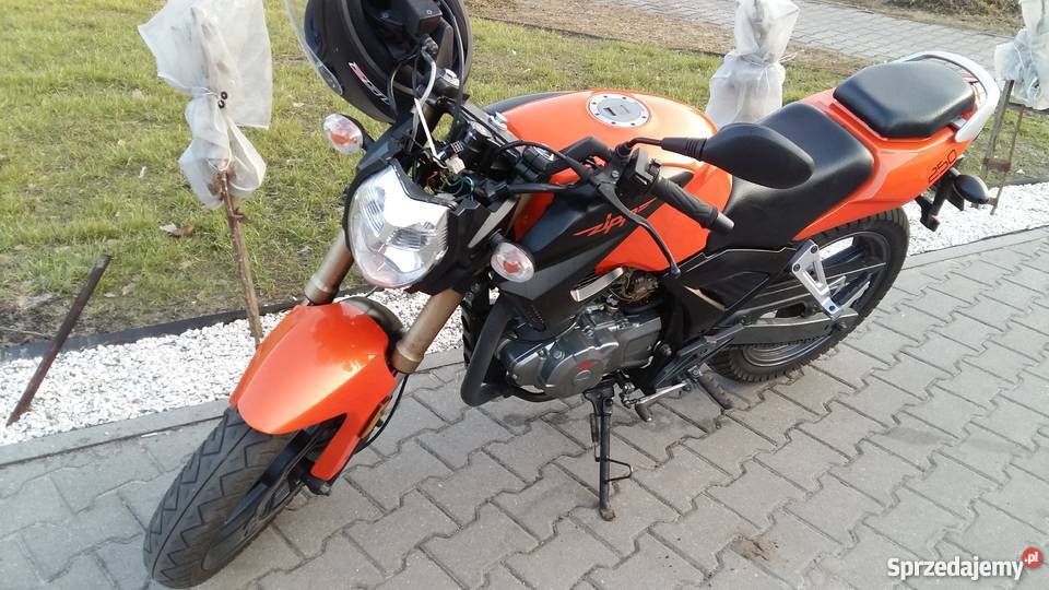 Zipp Nitro 250 2014r Łódź Rok produkcji 2014