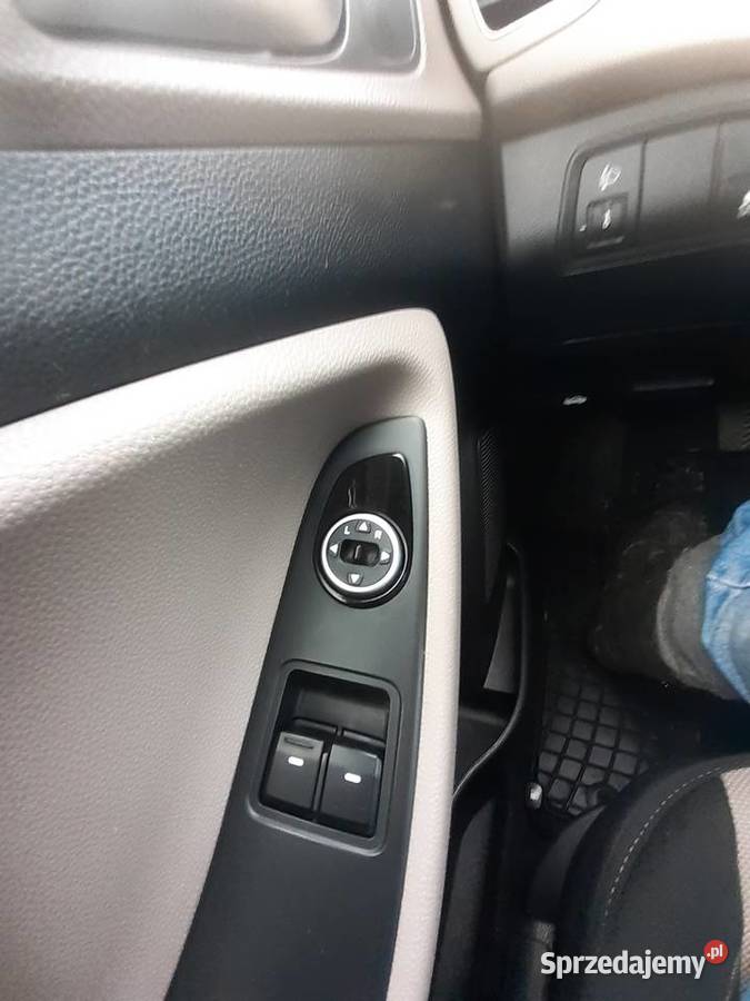 sprzedam Hyundai i 20 klimatyzacja