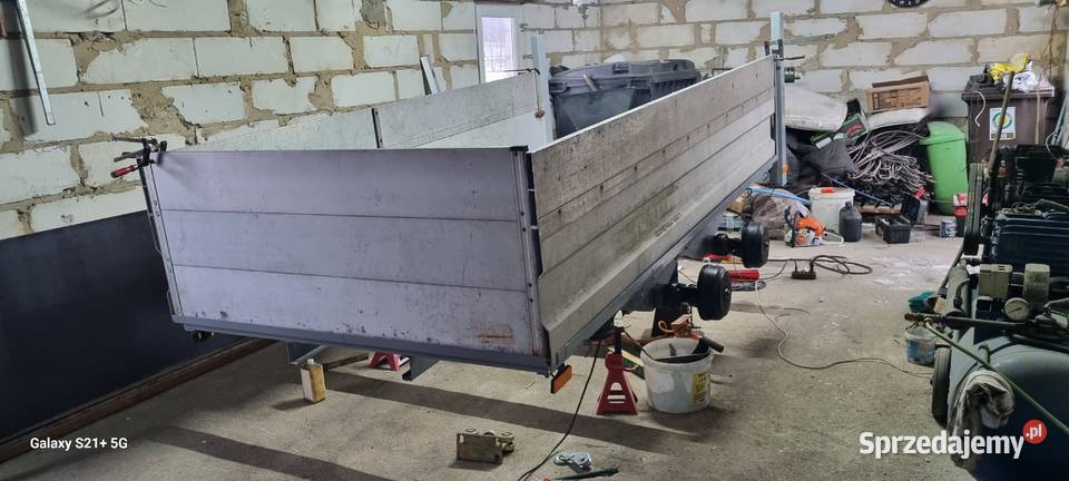 Przyczepa dwuosiowa z najazdami27 Tony nowa Przyczepy i naczepy Jelenia Góra