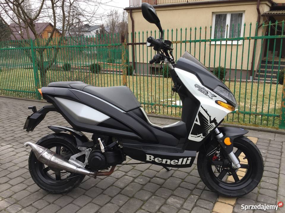 Skuter włoski Benelli 49X Quattro Nove Starachowice